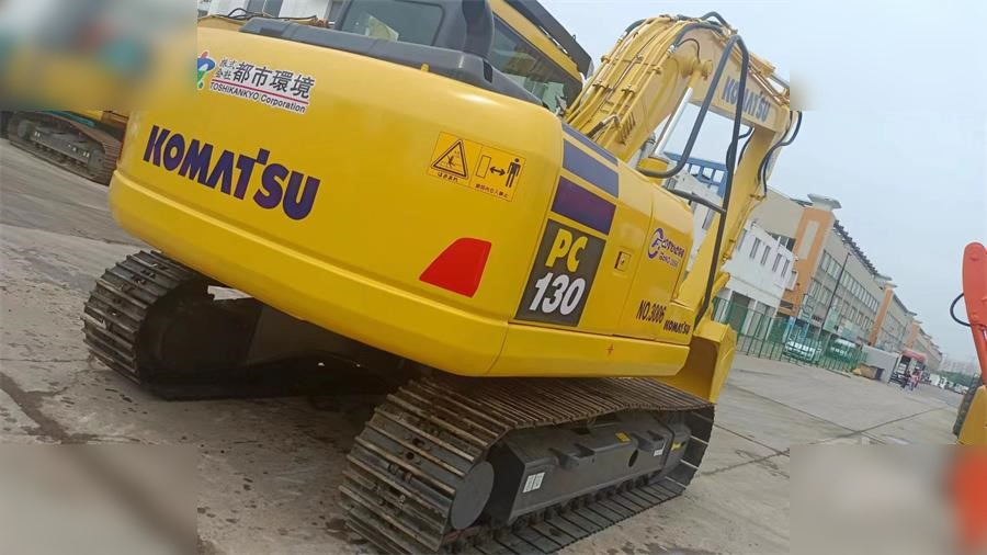 KOMATSU PC130-7 - Excavadora de cadenas: foto 5 KOMATSU PC130-7 - Excavadora de cadenas: foto 5