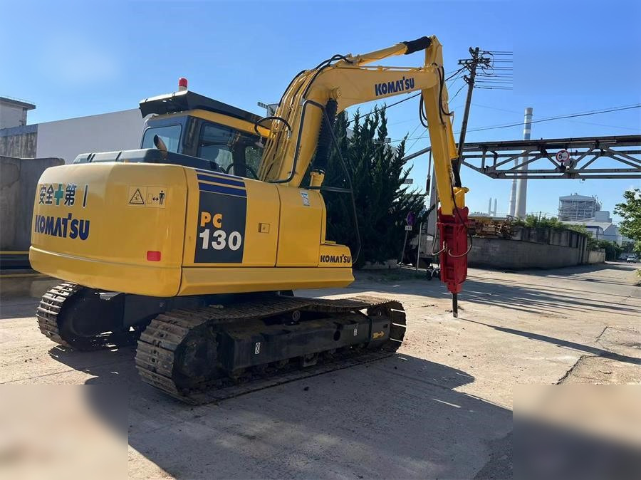 KOMATSU PC130-7 - Excavadora de cadenas: foto 2 KOMATSU PC130-7 - Excavadora de cadenas: foto 2