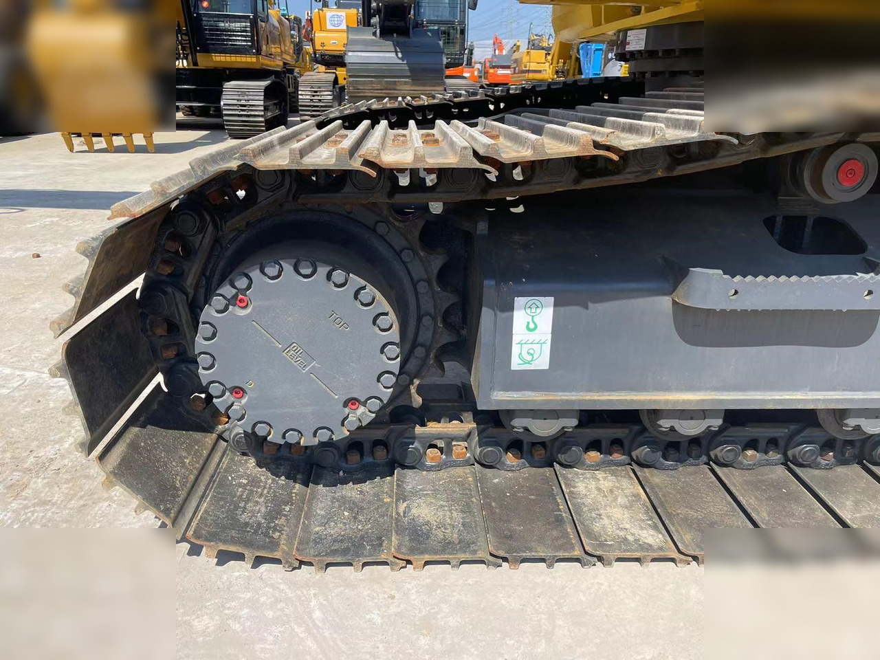 Excavadora de cadenas KOMATSU PC200-8: foto 9
