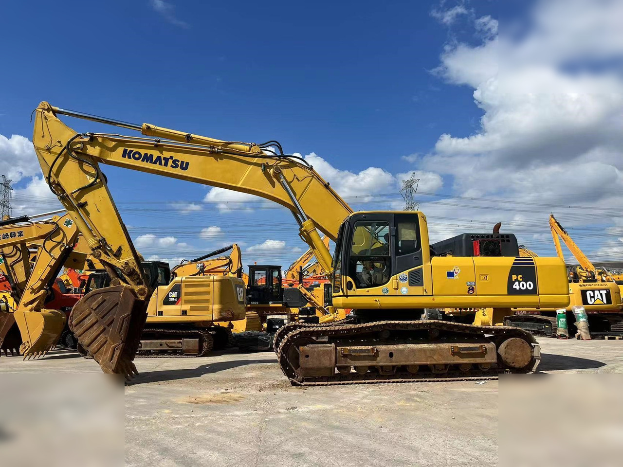 KOMATSU PC400-8 - Excavadora de cadenas: foto 1 KOMATSU PC400-8 - Excavadora de cadenas: foto 1