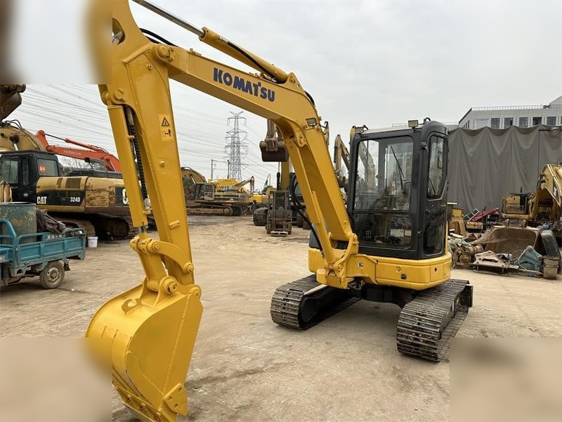KOMATSU PC50MR-2 - Miniexcavadora: foto 5 KOMATSU PC50MR-2 - Miniexcavadora: foto 5