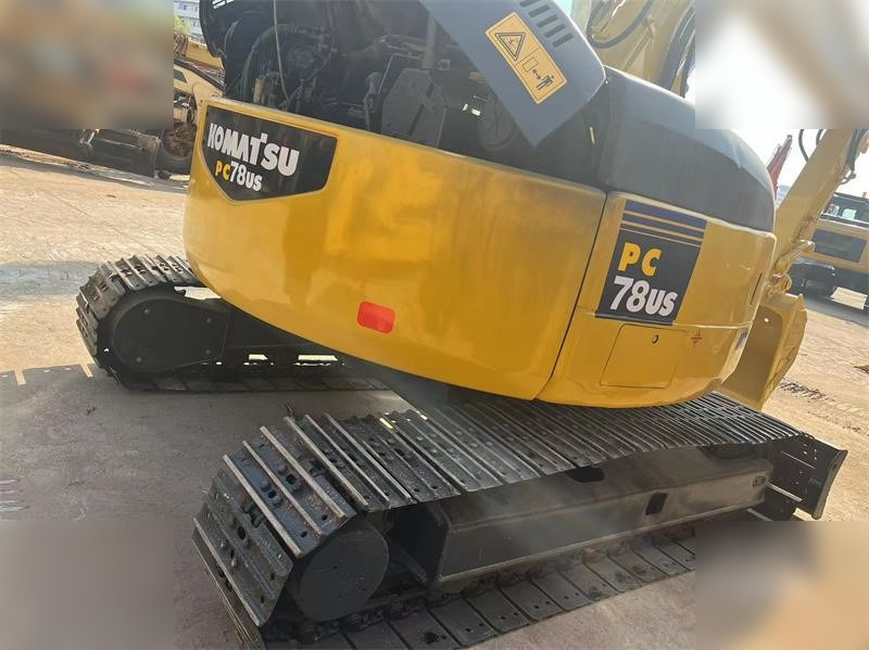 KOMATSU PC78US-6 - Excavadora de cadenas: foto 5 KOMATSU PC78US-6 - Excavadora de cadenas: foto 5