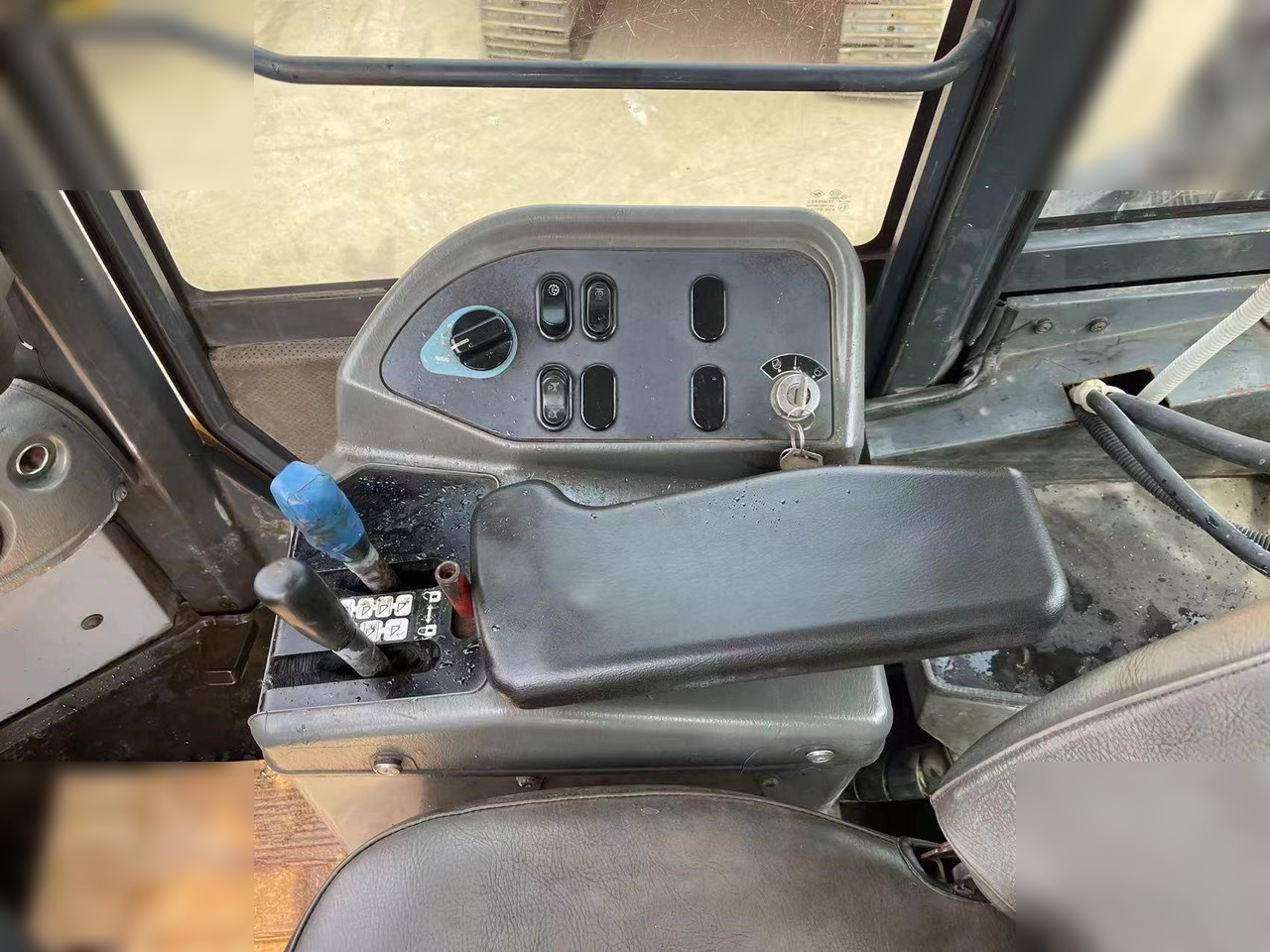 Cargadora de ruedas KOMATSU WA380Z-6: foto 9