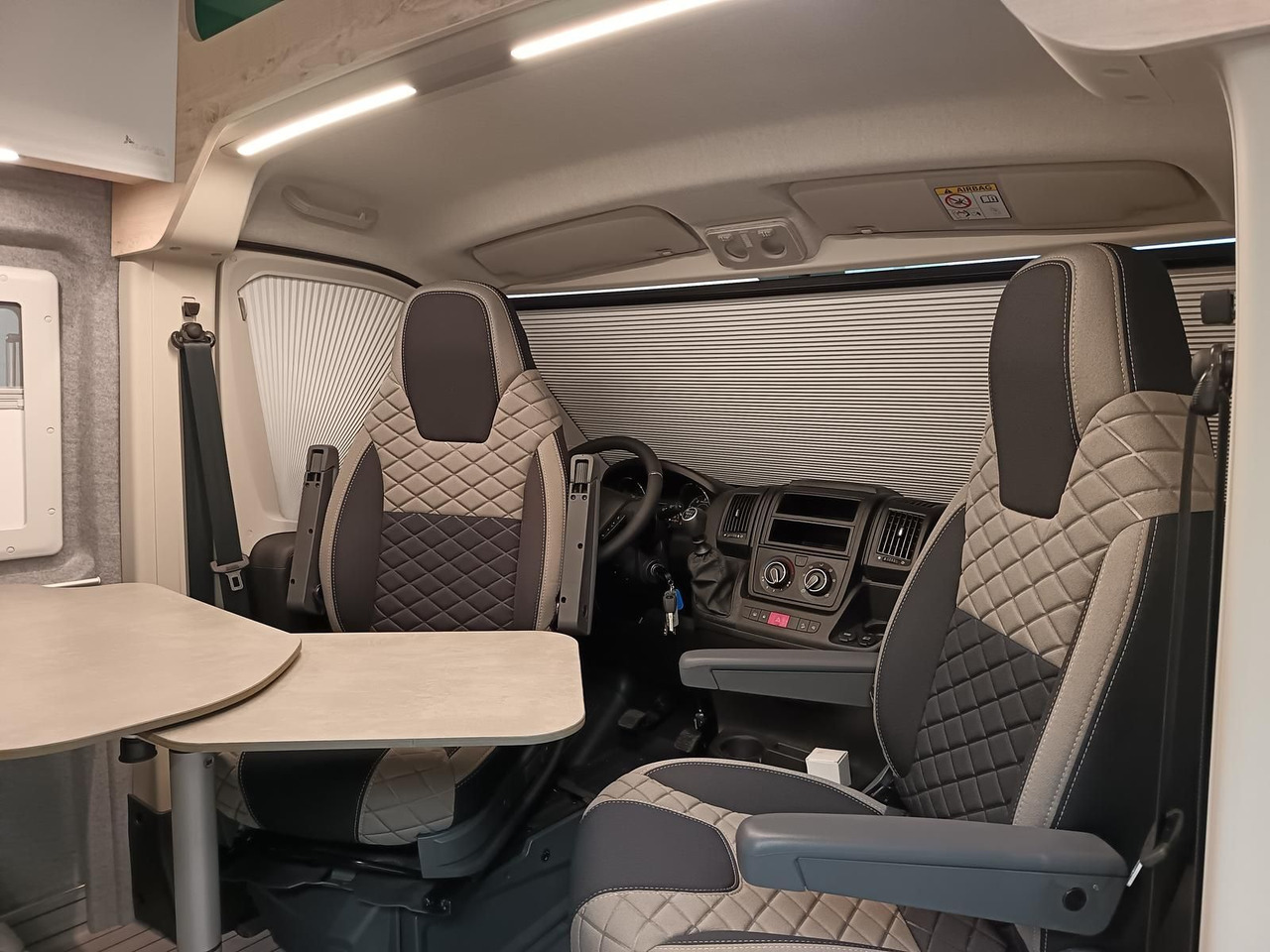 Clever Runner 636 2,2 165PS MJ2024*TRUMA C6 D + E*SHZ* - Cámper: foto 5 Clever Runner 636 2,2 165PS MJ2024*TRUMA C6 D + E*SHZ* - Cámper: foto 5