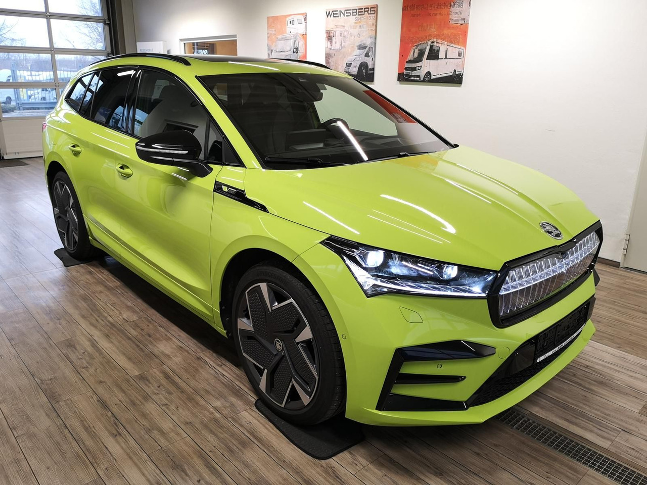 Skoda Enyaq iV RS 220 kW*PSD*AHK*virt.Pedal*360°Kamera - SUV/ Todoterreno: foto 3 Skoda Enyaq iV RS 220 kW*PSD*AHK*virt.Pedal*360°Kamera - SUV/ Todoterreno: foto 3