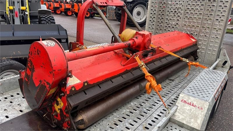 Kuhn VKM 305 Slagleslå maskine - Desbrozadora de martillos: foto 1 Kuhn VKM 305 Slagleslå maskine - Desbrozadora de martillos: foto 1