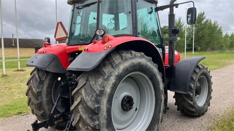 Massey Ferguson 6470 Dyna 6 - Tractor: foto 4 Massey Ferguson 6470 Dyna 6 - Tractor: foto 4
