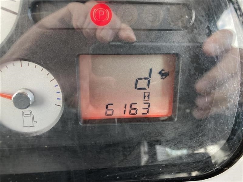 Tractor Massey Ferguson 6480 Dyna 4: foto 13 Tractor Massey Ferguson 6480 Dyna 4: foto 13