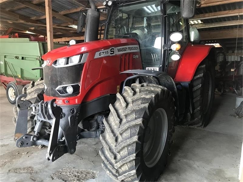 Massey Ferguson 6715S Dyna 6 - Tractor: foto 1 Massey Ferguson 6715S Dyna 6 - Tractor: foto 1