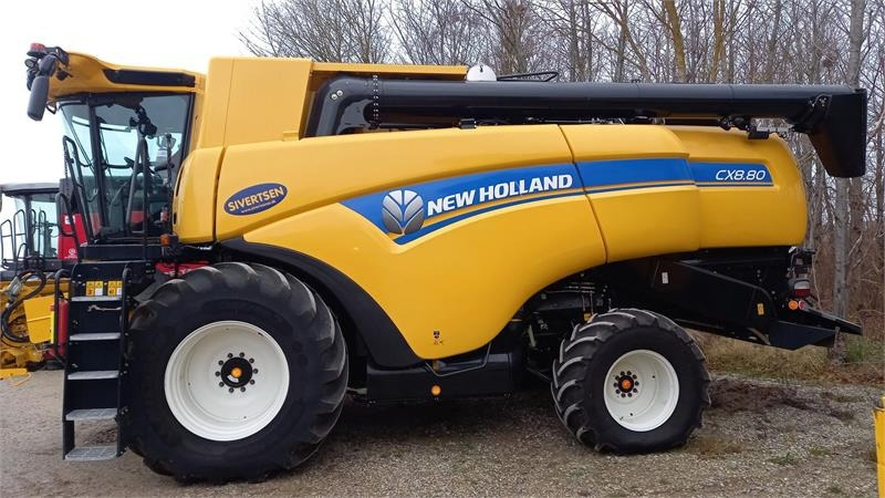 New Holland CX8.80 SLH med 25 fods Varifeed - Cosechadora de granos: foto 5 New Holland CX8.80 SLH med 25 fods Varifeed - Cosechadora de granos: foto 5
