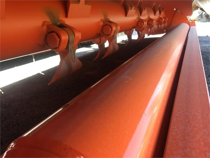 Perfect ZW-240 - Cortacésped: foto 3 Perfect ZW-240 - Cortacésped: foto 3