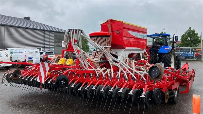 Pöttinger Terrasem C6 Fertilizer m. Tegosem 500 - Combinado de siembra: foto 4 Pöttinger Terrasem C6 Fertilizer m. Tegosem 500 - Combinado de siembra: foto 4