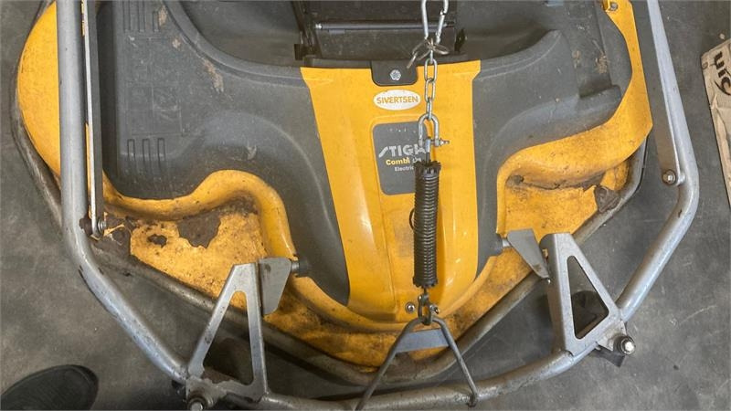 Leasing de Stiga Park Pro 540IX 4WD 125 Combi Pro el.  Stiga Park Pro 540IX 4WD 125 Combi Pro el.: foto 7