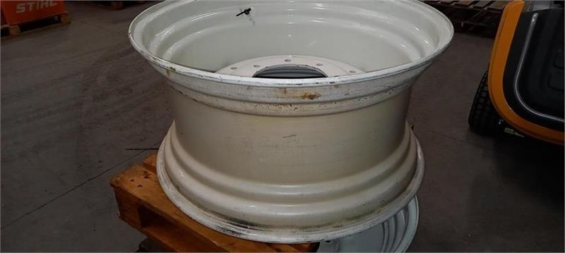 Titan Svejste fælge............ 15x30 - Neumático para Maquinaria agrícola: foto 3 Titan Svejste fælge............ 15x30 - Neumático para Maquinaria agrícola: foto 3