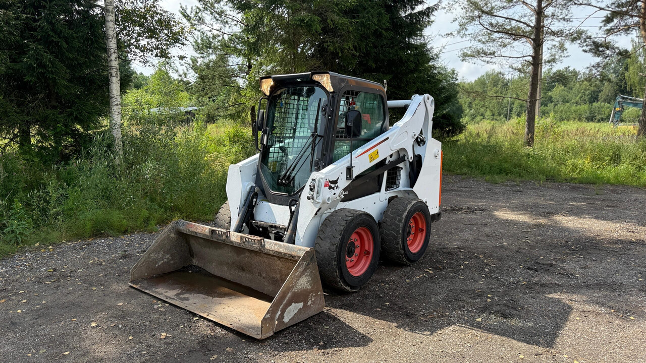 BOBCAT S530 - Minicargadora: foto 1 BOBCAT S530 - Minicargadora: foto 1