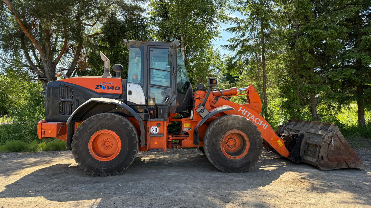 Hitachi ZW140 - Cargadora de ruedas: foto 5 Hitachi ZW140 - Cargadora de ruedas: foto 5