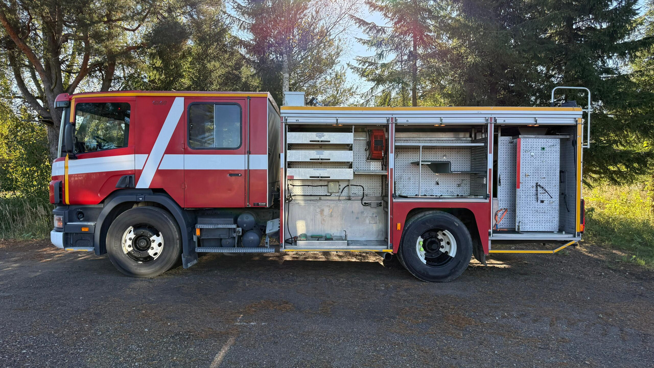 SCANIA P94 - Camión de bomberos: foto 3 SCANIA P94 - Camión de bomberos: foto 3