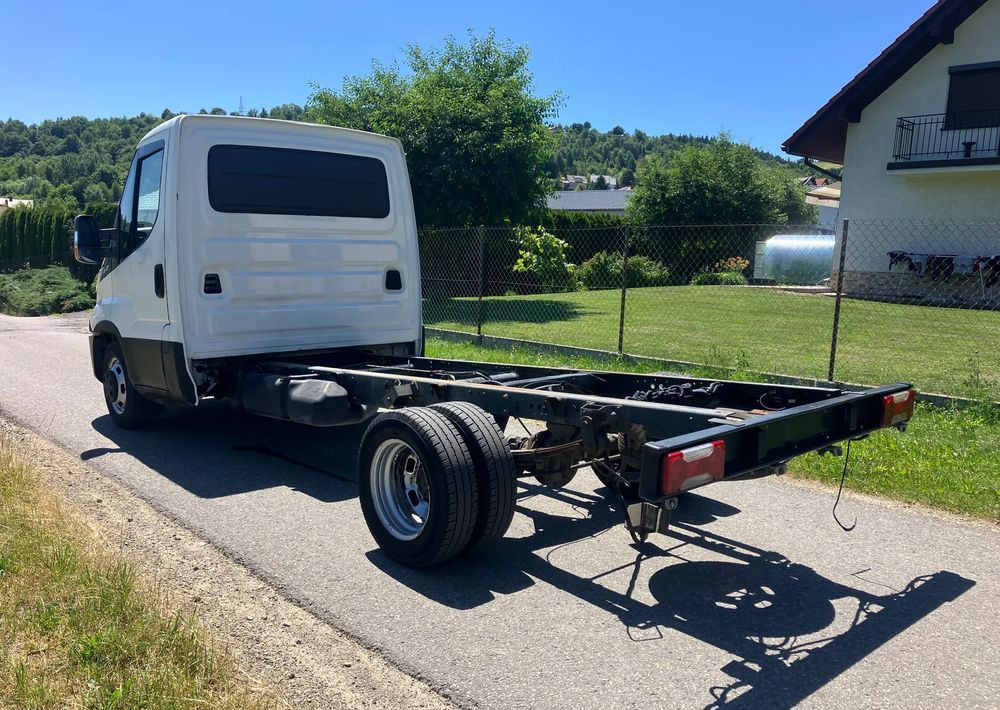 Iveco DAILY 35C13 ramo do zabudowy kiper wywrotka - Camión chasis: foto 4 Iveco DAILY 35C13 ramo do zabudowy kiper wywrotka - Camión chasis: foto 4
