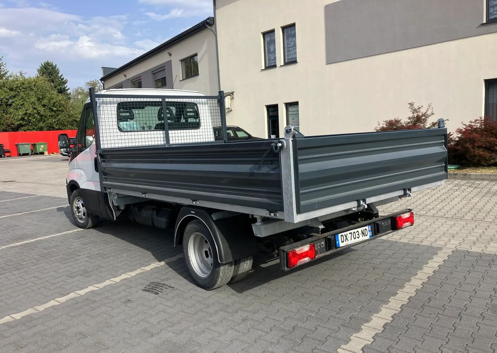 Iveco Iveco daily 35C13 wywrotka solidny kiper - Furgoneta basculante: foto 4 Iveco Iveco daily 35C13 wywrotka solidny kiper - Furgoneta basculante: foto 4