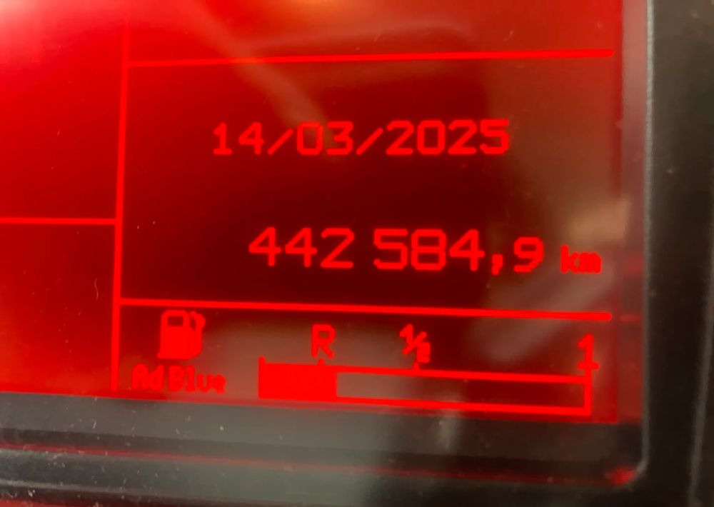 Renault Renault Gama D 250 chłodnia izoterma 16 PALET - Camión frigorífico: foto 5 Renault Renault Gama D 250 chłodnia izoterma 16 PALET - Camión frigorífico: foto 5