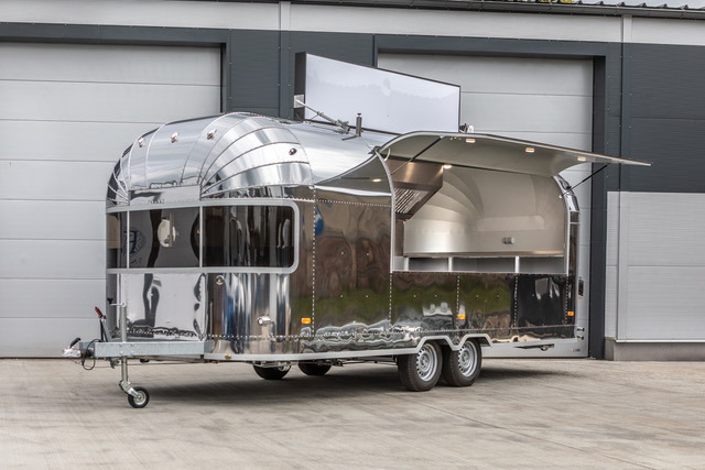 Airstream Style Mirage Mirage - Remolque venta ambulante: foto 1 Airstream Style Mirage Mirage - Remolque venta ambulante: foto 1