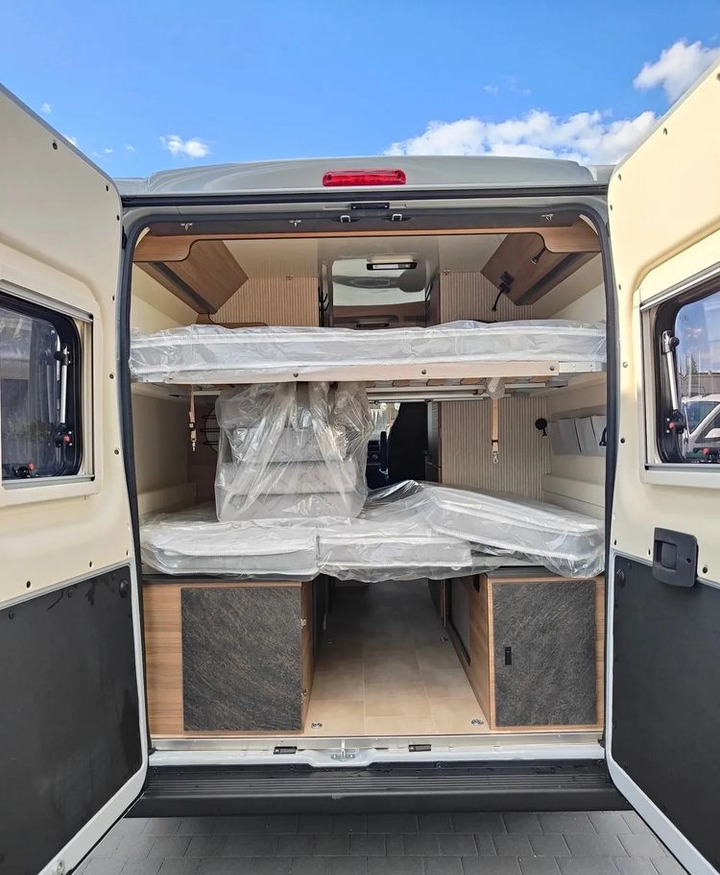 Autocaravana Fiat Ducato Rimor Horus 45 NEW AUTOMAT Grau Truma Diesel Lampen FULL LED 4-Sitzer: foto 10