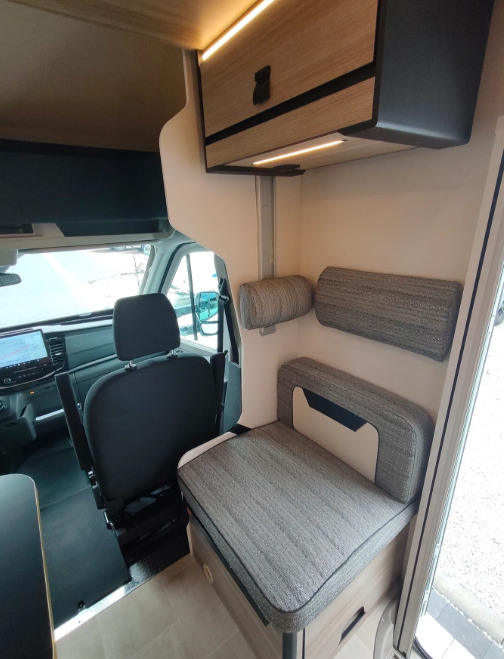 Cámper RIMOR Rimor KILIG 95 Plus NEW Retrofitted 5 Passenger Winter Camera Navigation: foto 26