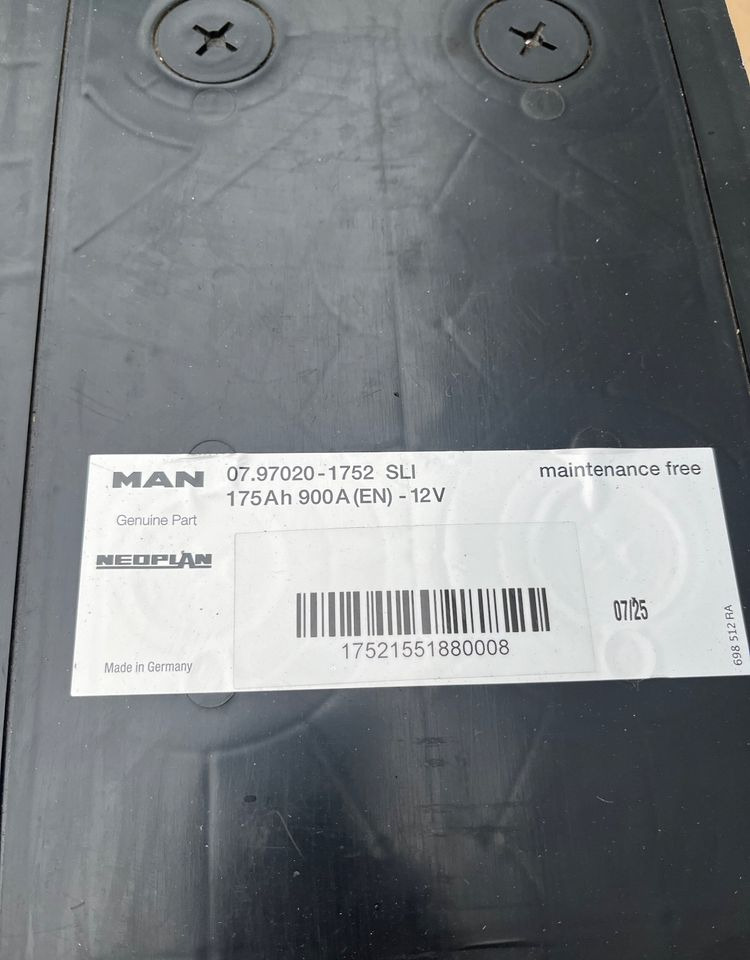 Akumulator MAN 175 Ah 900A 2025 rok - Sistema eléctrico para Camión: foto 2 Akumulator MAN 175 Ah 900A 2025 rok - Sistema eléctrico para Camión: foto 2