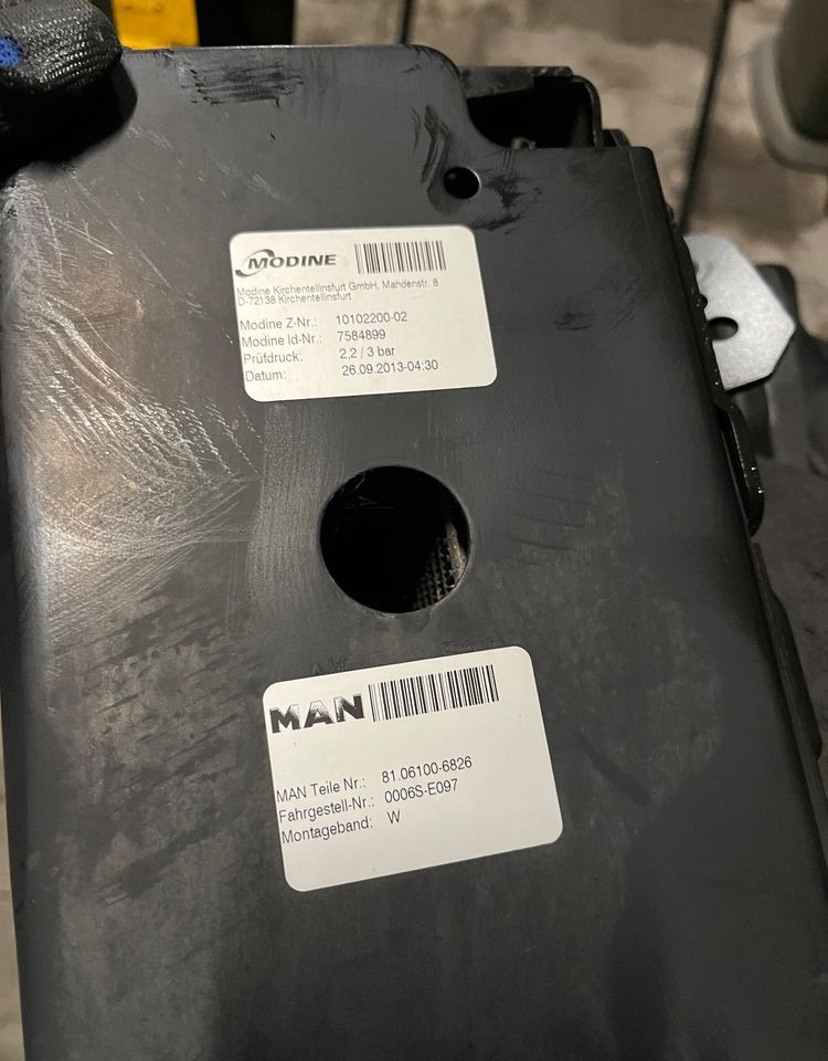 Komplet chłodnic MAN TGS euro 6 chłodnice niskie - Sistema de refrigeración para Camión: foto 3 Komplet chłodnic MAN TGS euro 6 chłodnice niskie - Sistema de refrigeración para Camión: foto 3