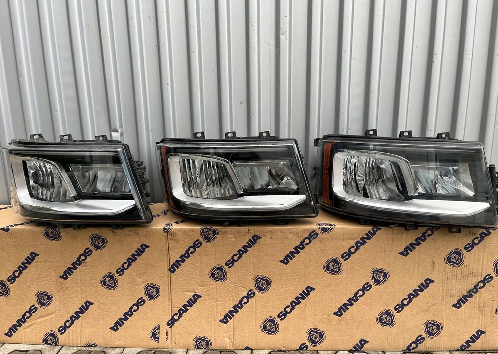 Lampa LED Scania R S NGS NGR reflektor 2674391 - Luz/ Iluminación para Camión: foto 1 Lampa LED Scania R S NGS NGR reflektor 2674391 - Luz/ Iluminación para Camión: foto 1