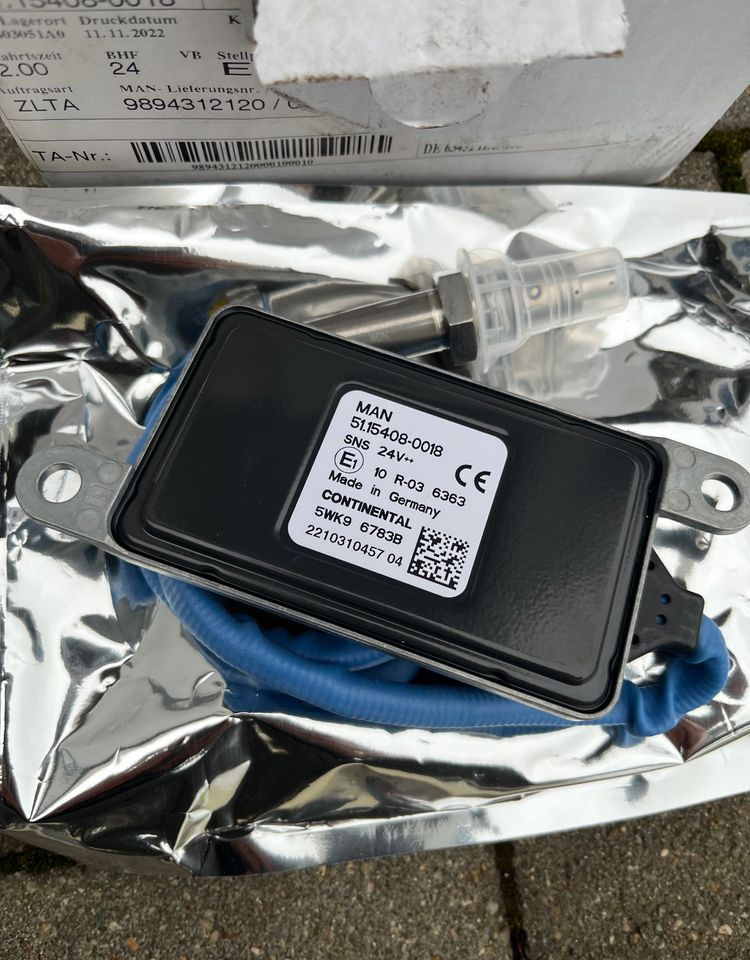 NOWY czujnik NOX MAN TGX TGS euro 6 sensor - Sistema de escape para Camión: foto 2 NOWY czujnik NOX MAN TGX TGS euro 6 sensor - Sistema de escape para Camión: foto 2