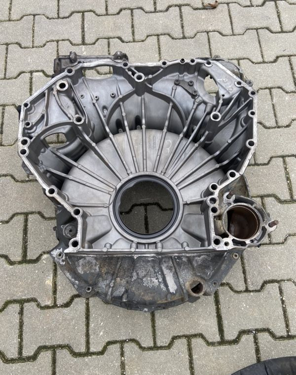 Obudowa sprzęgła Scania R V8 2334555 skrzyni biegów rozrządu - Maza de embrague para Camión: foto 1 Obudowa sprzęgła Scania R V8 2334555 skrzyni biegów rozrządu - Maza de embrague para Camión: foto 1
