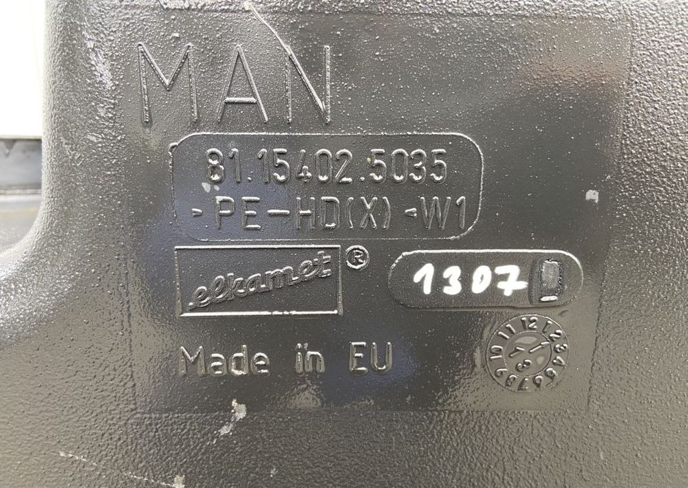 Zbiornik adblue man tgx tgs euro 6 ad blue - Recambio: foto 4 Zbiornik adblue man tgx tgs euro 6 ad blue - Recambio: foto 4