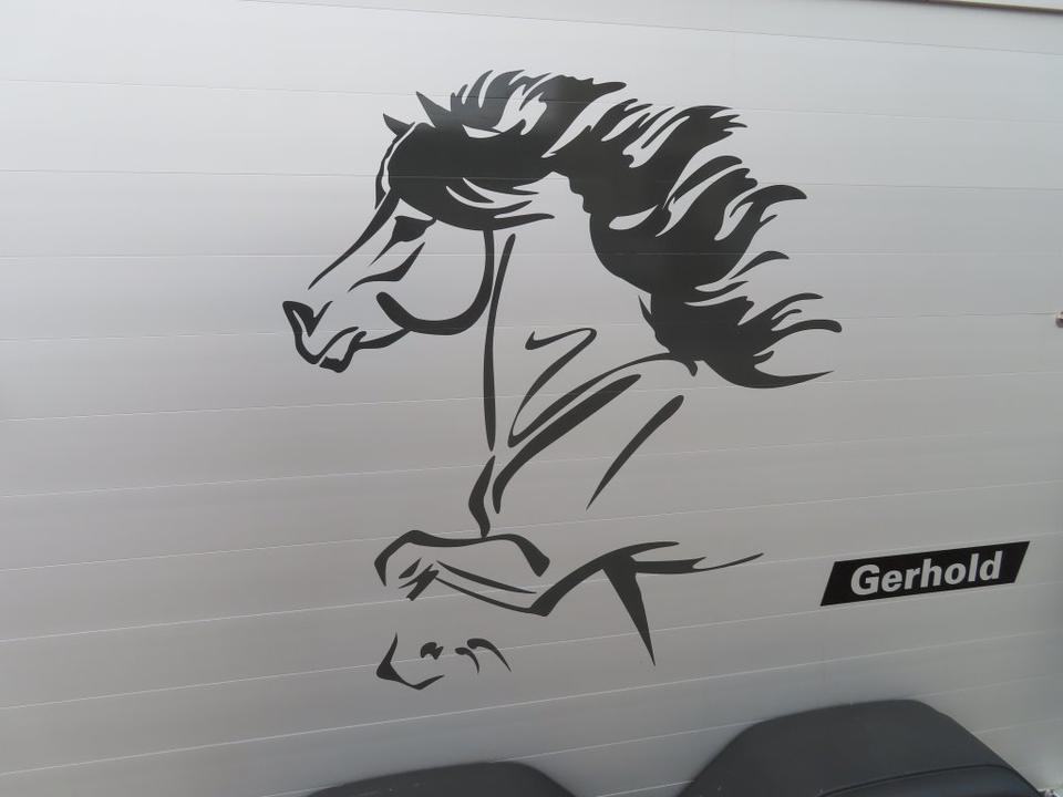 Remolque para caballos Böckmann Pferdeanhänger Champion Esprit ISY Sattelkammer 100km/h: foto 15 Remolque para caballos Böckmann Pferdeanhänger Champion Esprit ISY Sattelkammer 100km/h: foto 15