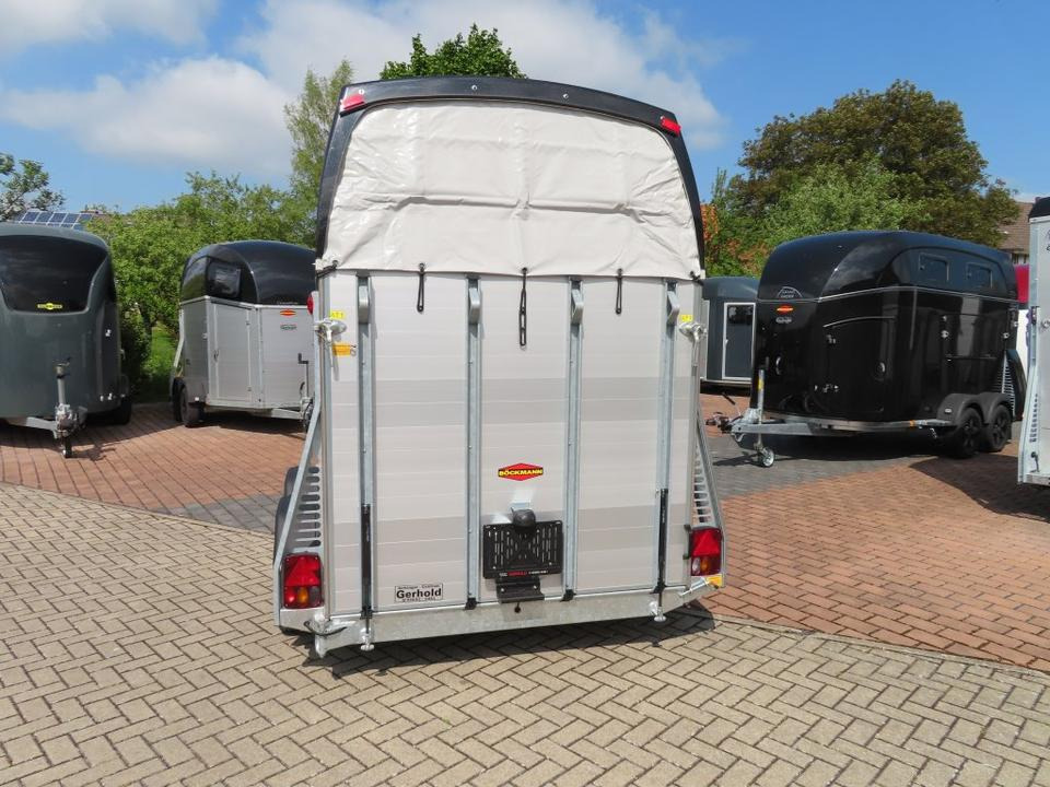 Remolque para caballos Böckmann Pferdeanhänger Champion Esprit ISY Sattelkammer 100km/h: foto 14 Remolque para caballos Böckmann Pferdeanhänger Champion Esprit ISY Sattelkammer 100km/h: foto 14