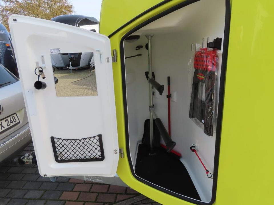 Böckmann Pferdeanhänger Comfort Flügeltür Sattelkammer 100km/h - Remolque para caballos: foto 5 Böckmann Pferdeanhänger Comfort Flügeltür Sattelkammer 100km/h - Remolque para caballos: foto 5