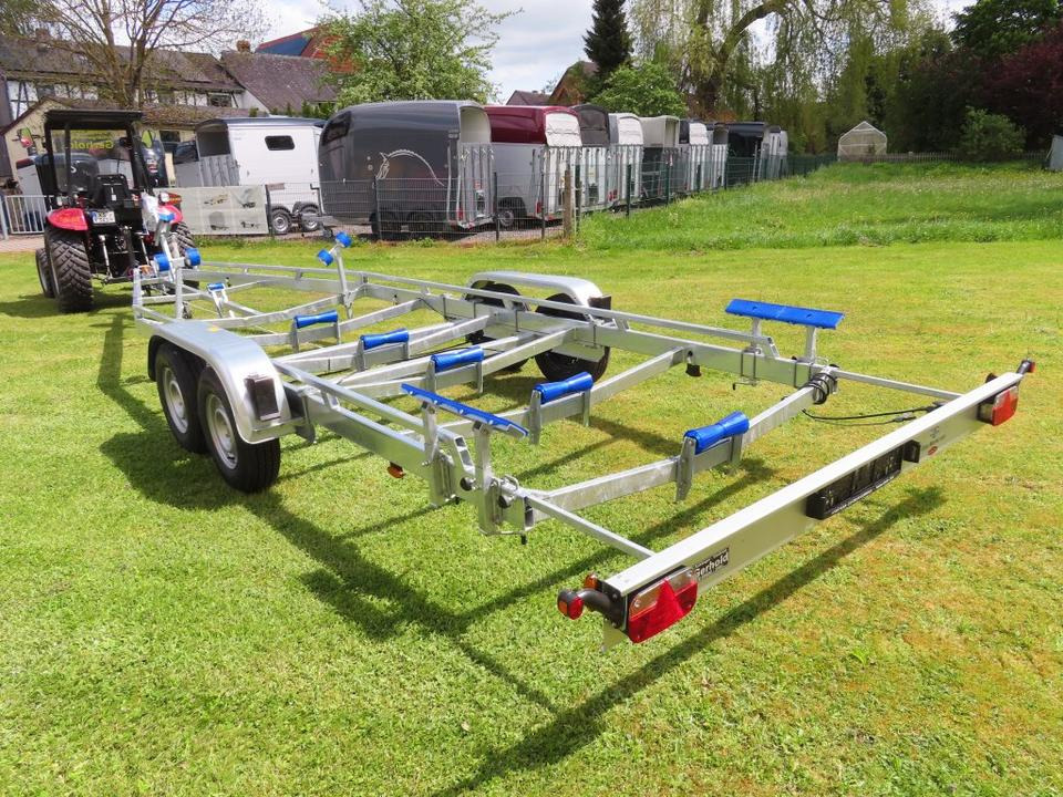 Remolque para barco Böckmann TPV, PKW Anhänger, Bootstrailer, 3,5 to. Winde, 100 km/h: foto 16