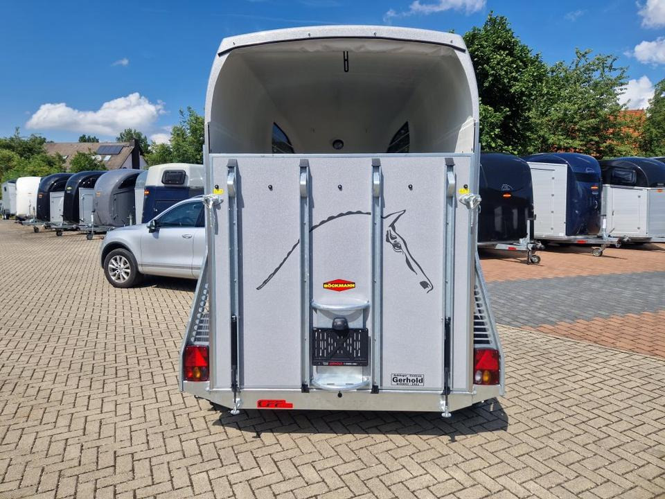 Pferdeanhänger Böckmann Comfort 23 Sattelkammer Aluboden 100km/h - Remolque para caballos: foto 5 Pferdeanhänger Böckmann Comfort 23 Sattelkammer Aluboden 100km/h - Remolque para caballos: foto 5