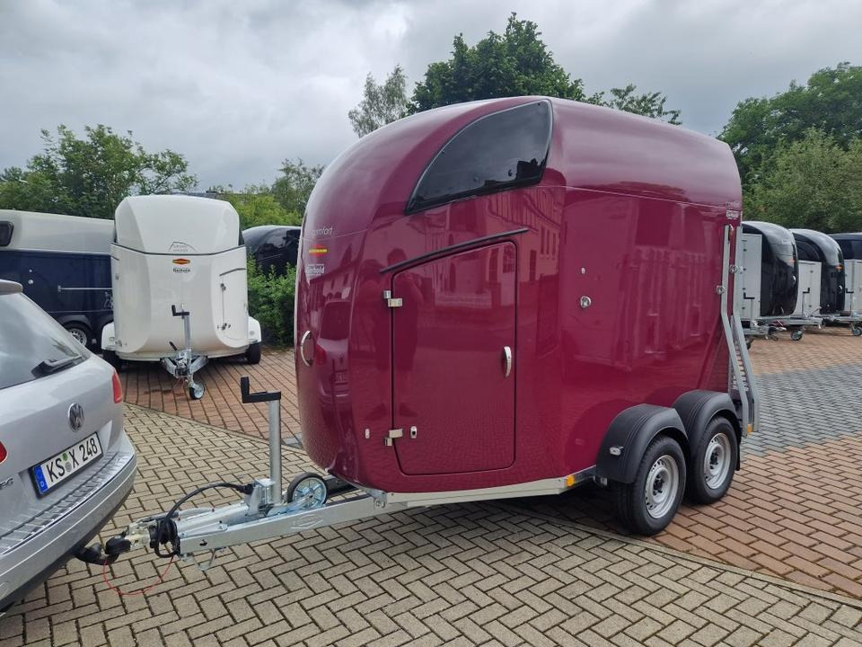 Pferdeanhänger Böckmann Comfort, Sattelk,Aluboden 100 km/h - Remolque para caballos: foto 3 Pferdeanhänger Böckmann Comfort, Sattelk,Aluboden 100 km/h - Remolque para caballos: foto 3