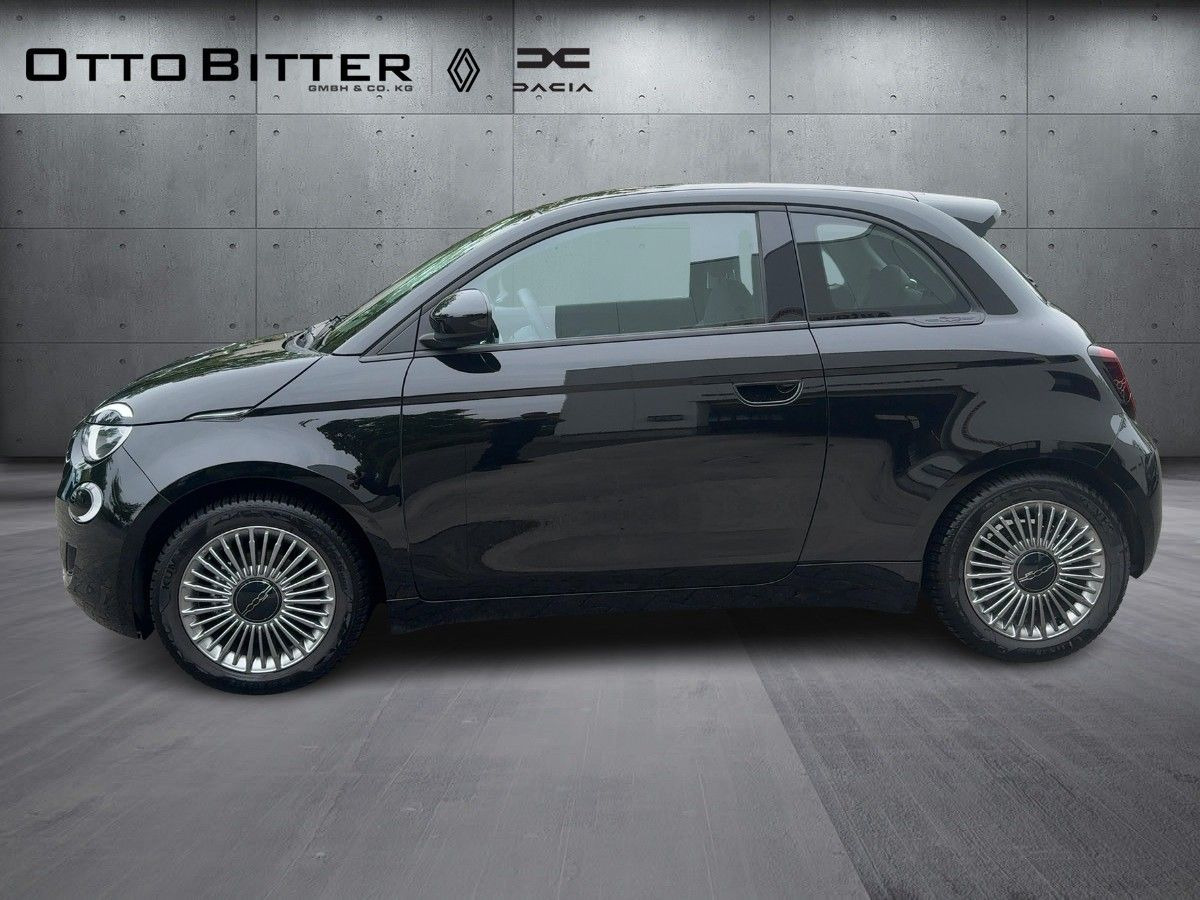 Fiat 500e Icon Elektro 16"ALU/NAVI/SCHNELLADER-50KW - Sedan: foto 2 Fiat 500e Icon Elektro 16"ALU/NAVI/SCHNELLADER-50KW - Sedan: foto 2