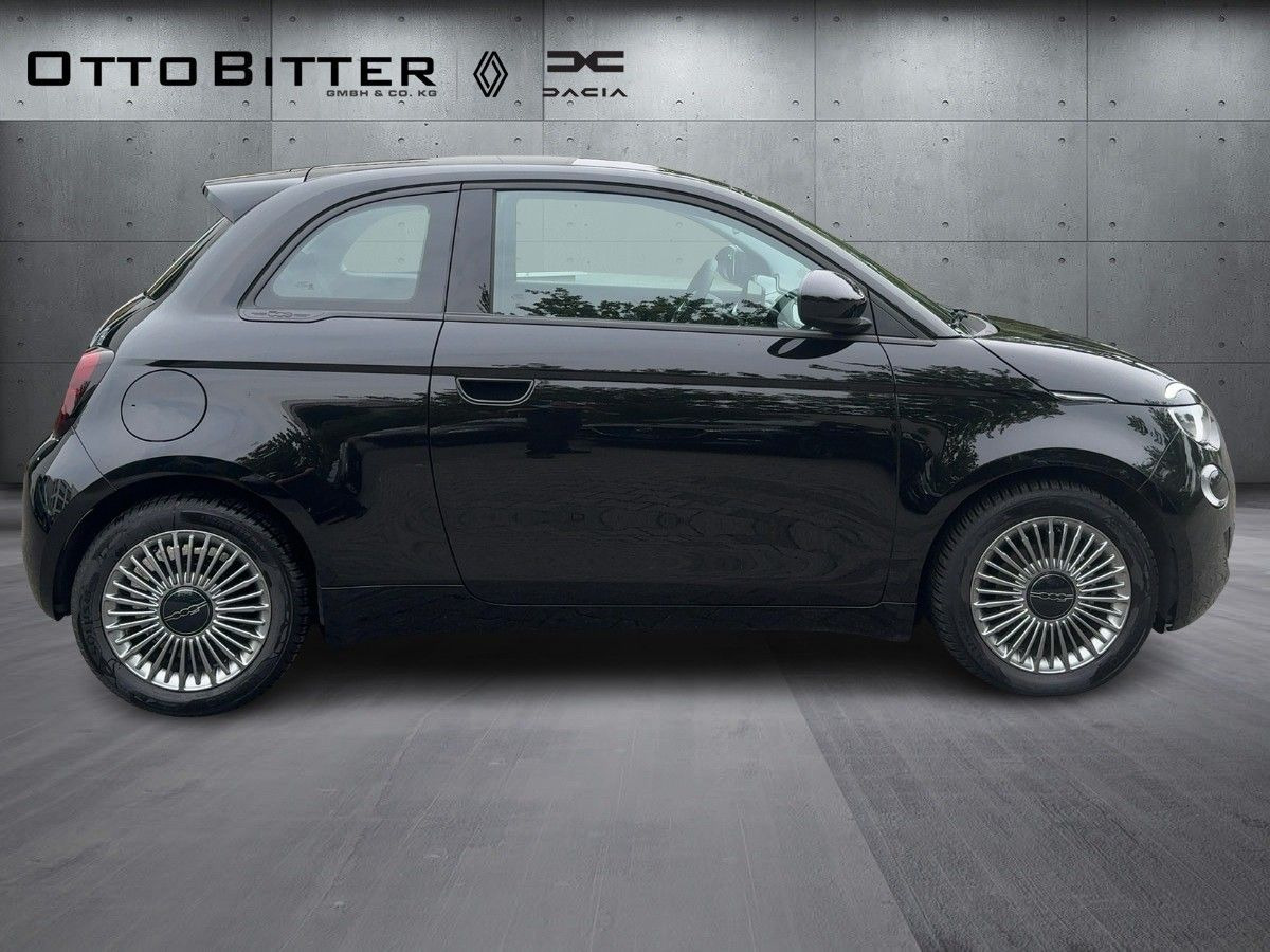 Fiat 500e Icon Elektro 16"ALU/NAVI/SCHNELLADER-50KW - Sedan: foto 5 Fiat 500e Icon Elektro 16"ALU/NAVI/SCHNELLADER-50KW - Sedan: foto 5