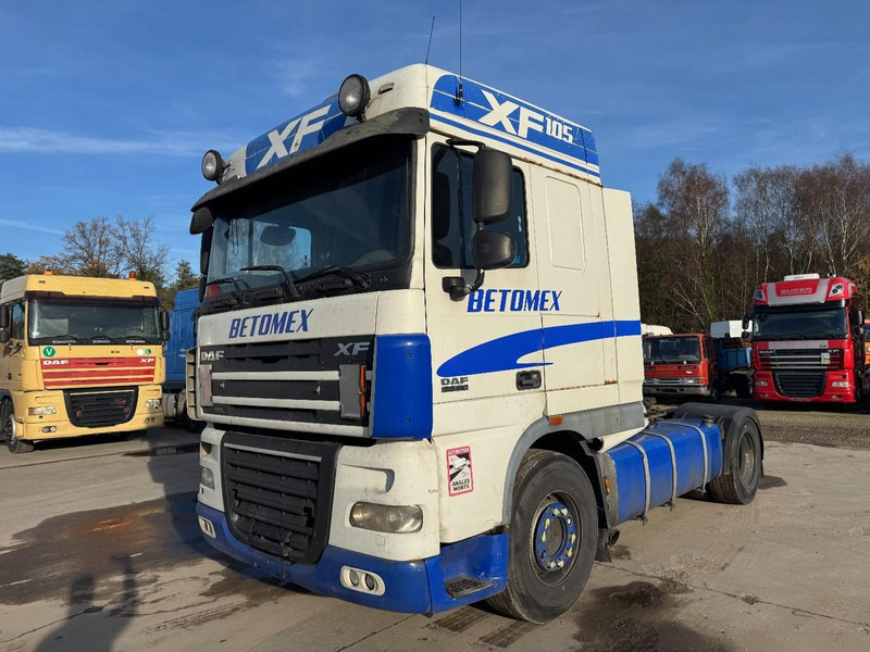 DAF 105 XF 460 Space Cab (MANUAL GEARBOX / BOITE MANUELLE / 2011) - Cabeza tractora: foto 1 DAF 105 XF 460 Space Cab (MANUAL GEARBOX / BOITE MANUELLE / 2011) - Cabeza tractora: foto 1