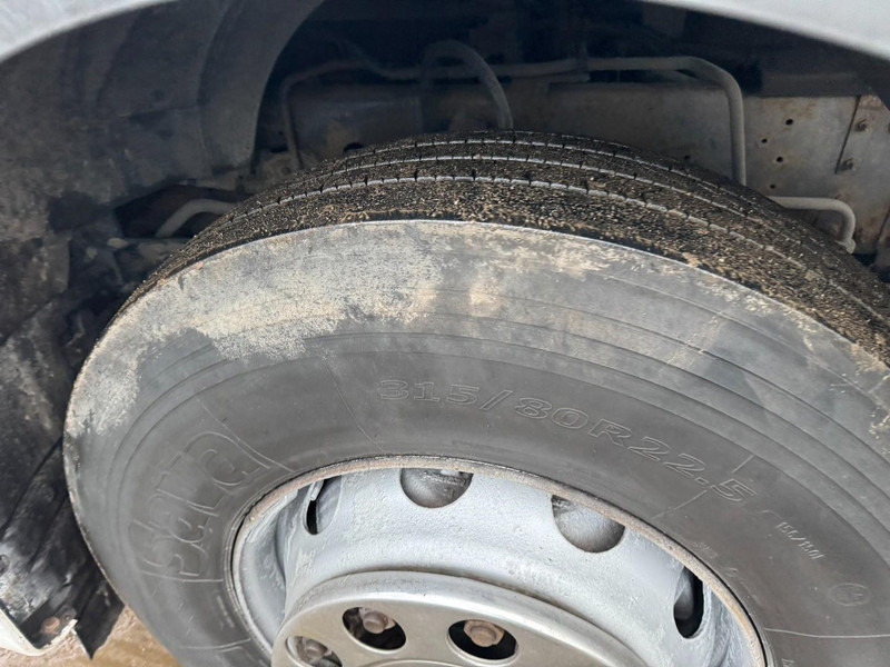 Cabeza tractora Renault Premium 450 DXI (VERY NICE CONDITION / TRES BON ETAT): foto 10 Cabeza tractora Renault Premium 450 DXI (VERY NICE CONDITION / TRES BON ETAT): foto 10