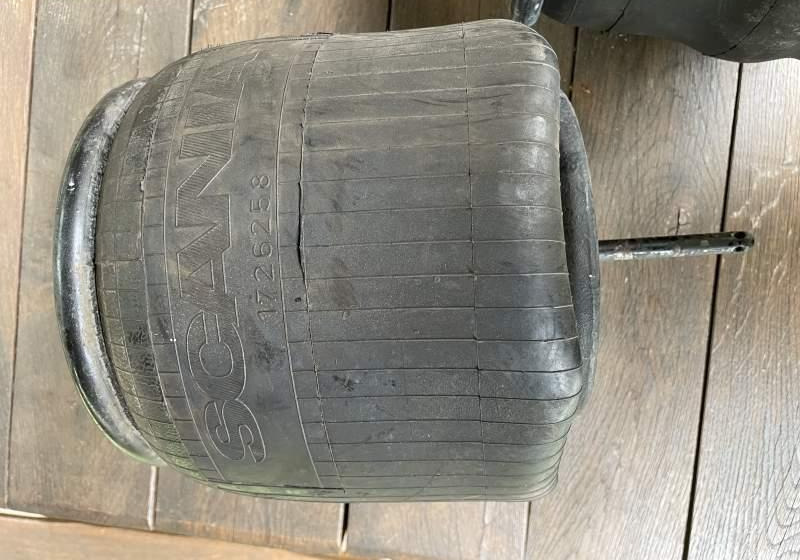 Scania Scania Higer - Suspensión para Autobús: foto 1 Scania Scania Higer - Suspensión para Autobús: foto 1