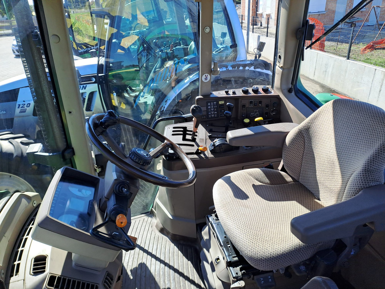 JOHN DEERE 6920 S - Tractor: foto 5 JOHN DEERE 6920 S - Tractor: foto 5