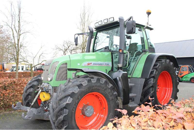 Fendt FAVORIT 716 VARIO Favorit 716 vario - Tractor: foto 5 Fendt FAVORIT 716 VARIO Favorit 716 vario - Tractor: foto 5
