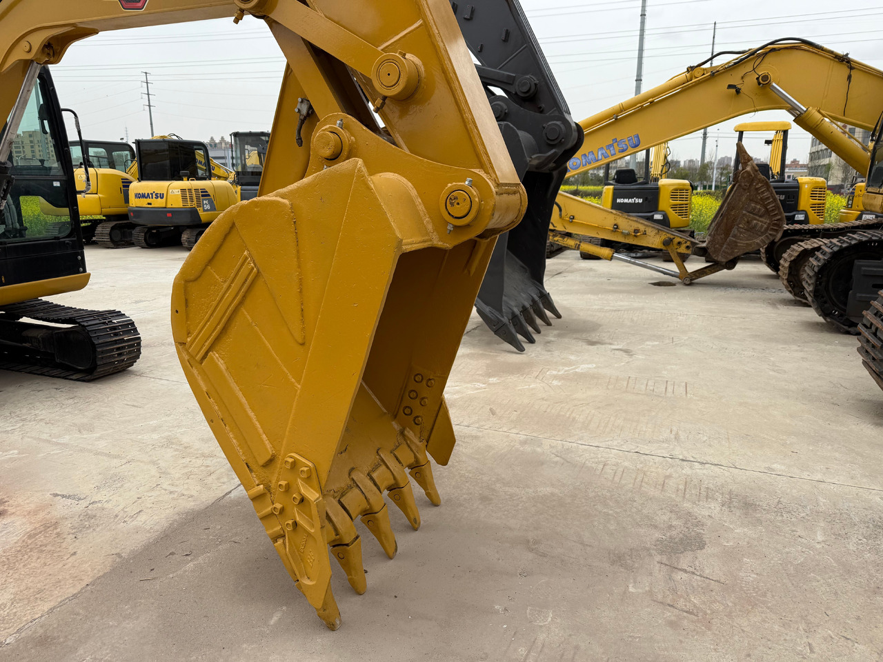 CATERPILLAR 320B - Excavadora de cadenas: foto 4 CATERPILLAR 320B - Excavadora de cadenas: foto 4
