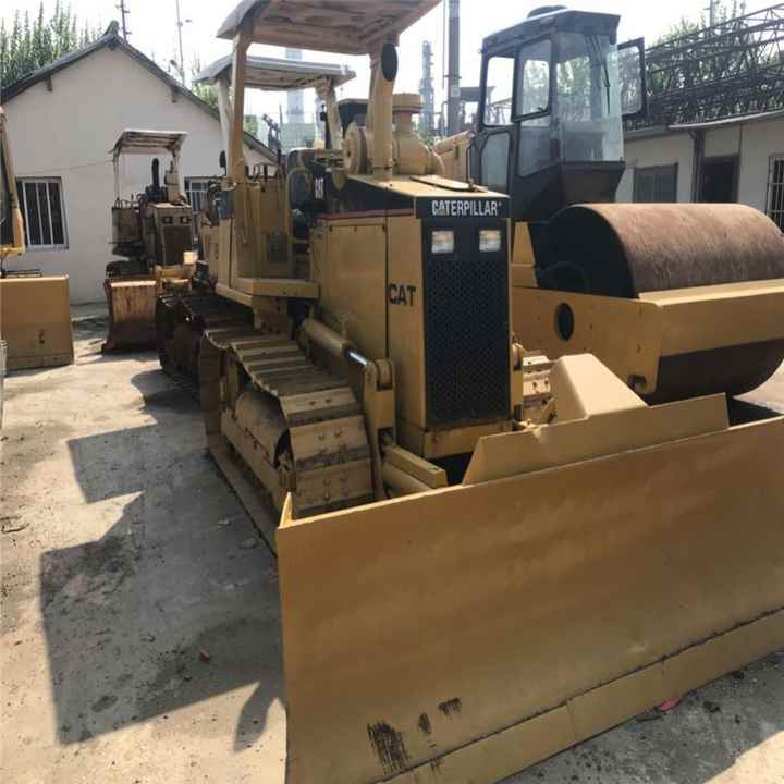 Open Cabin D4c Used Cat Bulldozer , Cat D4 D4h D4g D4m D4k D5m D5g D5h Mini Bulldozer , CAT Dozer - Bulldozer: foto 2 Open Cabin D4c Used Cat Bulldozer , Cat D4 D4h D4g D4m D4k D5m D5g D5h Mini Bulldozer , CAT Dozer - Bulldozer: foto 2
