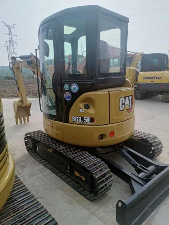 Well-Maintained Used CAT 303.5E Reliable Performance Guaranteed - Excavadora: foto 5 Well-Maintained Used CAT 303.5E Reliable Performance Guaranteed - Excavadora: foto 5