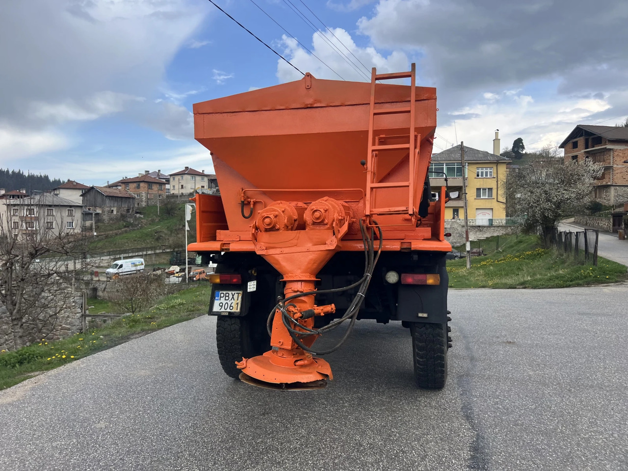 Leasing de  Mercedes-Benz UNIMOG U1500, 4х4, Самосвал Mercedes-Benz UNIMOG U1500, 4х4, Самосвал: foto 8